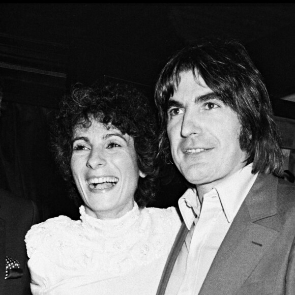 Archive - Marie-Paule Belle dans les coulisses de l'Olympia avec Serge Lama en 1980
