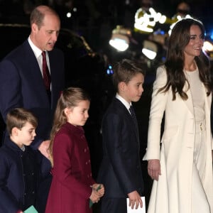 Le prince William, prince de Galles,Catherine (Kate) Middleton, princesse de Galles, Le prince George de Galles,La princesse Charlotte de Galles, La princesse Charlotte de Galles - Traditionnel concert de Noël "Together At Christmas" à l'abbaye de Westminster à Londres.