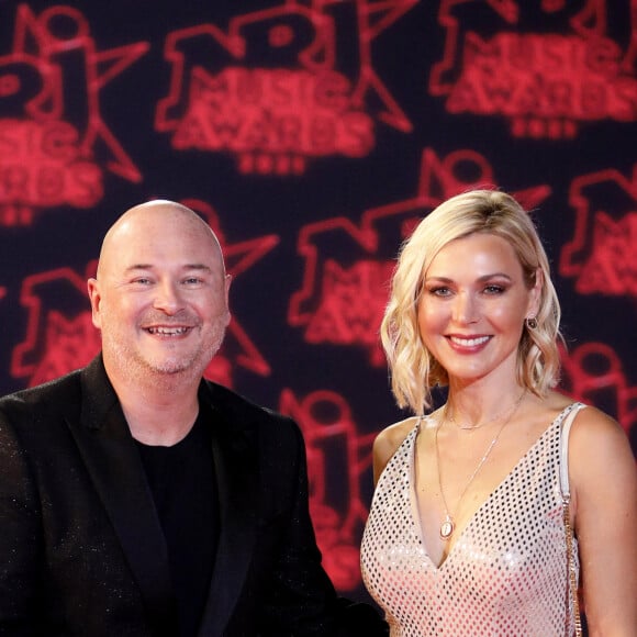 Sébastien Cauet et sa compagne Nathalie Dartois lors de la 23ème édition des NRJ Music Awards 2021 au Palais des Festivals de Cannes, le 20 novembre 2021. © Dominique Jacovides/Bestimage