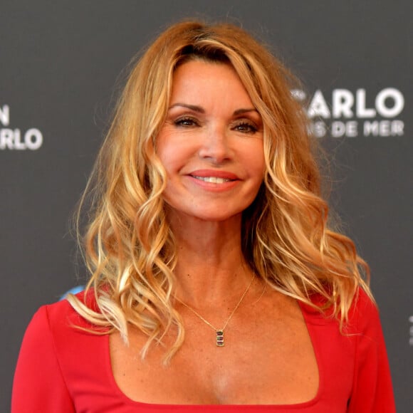 La comédienne de 52 ans a été en couple avec un acteur français connu pour avoir joué dans "Plus belle la vie".
Ingrid Chauvin lors de la soirée d'ouverture du 60ème Festival de Télévision de Monte-Carlo au Grimaldi Forum à Monaco, le 18 juin 2021. © Bruno Bébert/Bestimage