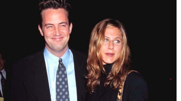 Matthew Perry, le contenu des sms envoyés à Jennifer Aniston le jour de sa mort révélé : "Il ne luttait pas..."