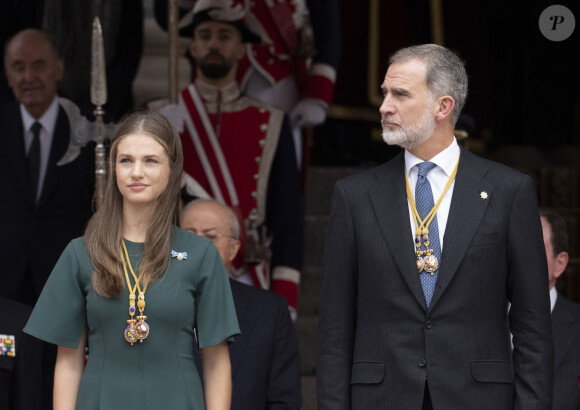 Le roi Felipe VI et la reine Letizia d'Espagne, la princesse Leonor assistent à la séance solennelle d'ouverture des Cortes Generales à Madrid 