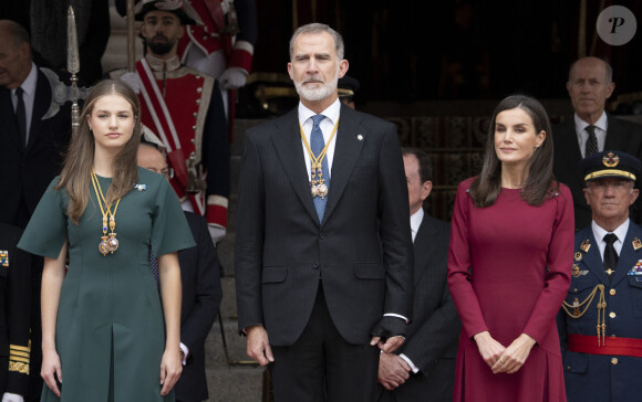 Le roi Felipe VI et la reine Letizia d'Espagne, la princesse Leonor assistent à la séance solennelle d'ouverture des Cortes Generales à Madrid 