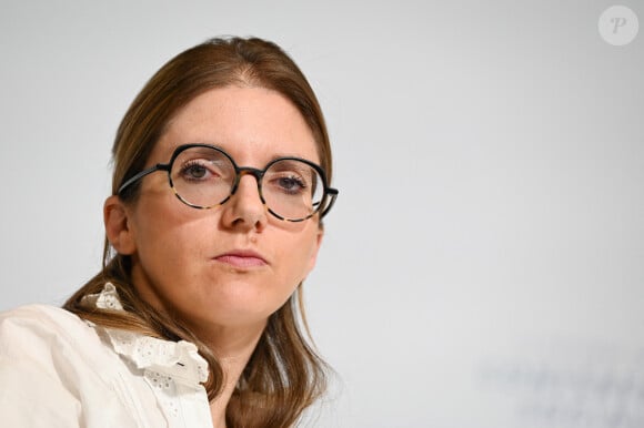 Aurore Bergé, ministre des Solidarités et des Familles de France - E.Borne, Première ministre, prononce le discours d'ouverture de la conférence sociale sur les dynamiques de parcours et de rémunération au Conseil économique, social et environnemental (Cese) à Paris, le 16 octobre 2023. © Tomas Stevens / Pool / Bestimage 