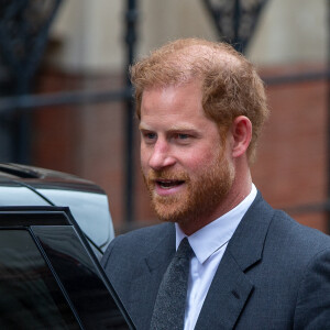 Le prince Harry, duc de Sussex, à la sortie du procès contre l'éditeur du journal "Daily Mail" à Londres, le 30 mars 2023. © Tayfun Salci/Zuma Press/Bestimage 