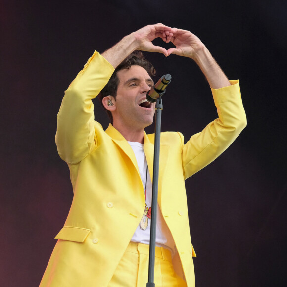 L'auteur-compositeur-interprète Mika sur scène pour le festival de l'île de Wight 2023, à NewPort, Royaume Uni, le 18 juin 2023. © Dawn Fletcher-Park/SOPA Images/Zuma Press/Bestimage 