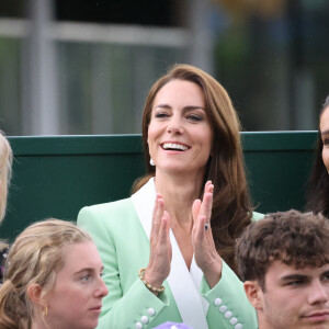 Catherine (Kate) Middleton, princesse de Galles dans les tribunes lors du tournoi de Wimbledon 2023 au All England Lawn Tennis and Croquet Club de Londres, Royaume Uni, le 4 juillet 2023. 