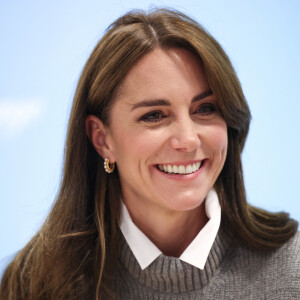 Catherine (Kate) Middleton, princesse de Galles, lors d'une visite au centre communautaire Vsi Razom dans le centre commercial Lexicon à Bracknell, Royaume Uni, le 4 octobre 2023. 