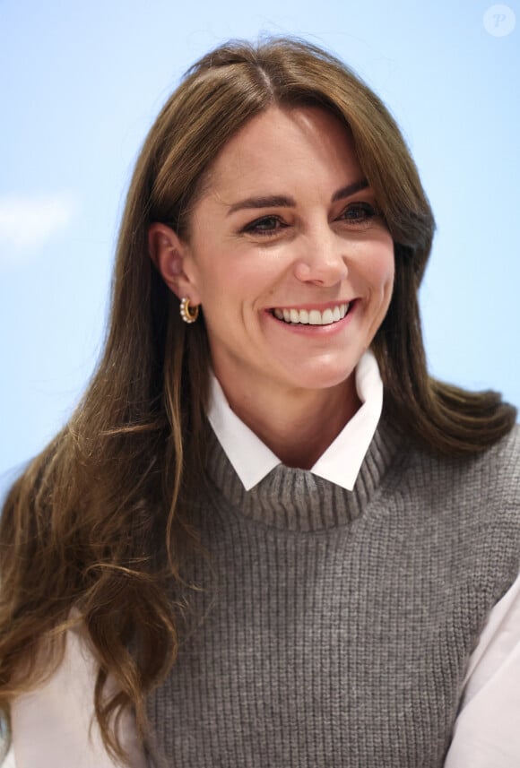 Catherine (Kate) Middleton, princesse de Galles, lors d'une visite au centre communautaire Vsi Razom dans le centre commercial Lexicon à Bracknell, Royaume Uni, le 4 octobre 2023. 