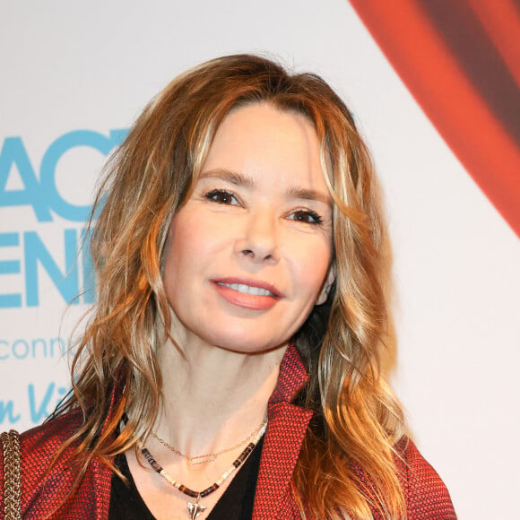 Si elle apparaît en solo, elle était pourtant accompagné de son amoureux 
Exclusif - Romane Serda - Photocall du dîner de gala "Action Enfance" au musée des Arts Forains à Paris le 14 decembre © Coadic Guirec / Bestimage