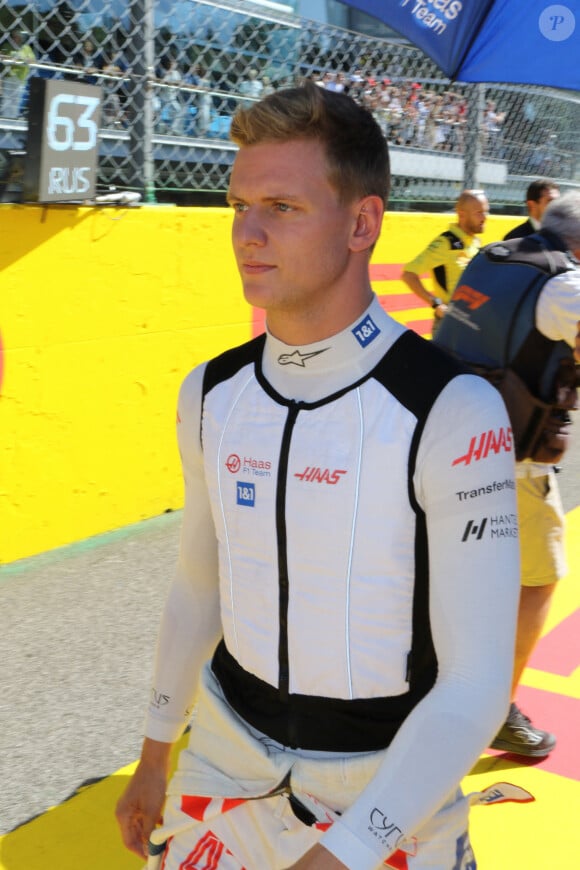 Mick Schumacher - Personnalités au Grand prix de formule 1 d'Italie à Monza le 11 septembre 2022.