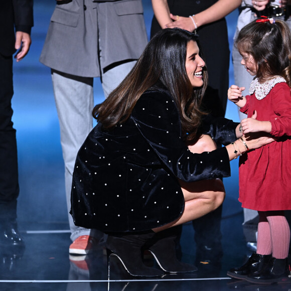 Exclusif  - Karine Ferri et sa nièce Angelique - Surprises - Enregistrement de l'émission "La chanson secrète", présentée par N.Aliagas et diffusée le 29 décembre sur TF1 © Guillaume Gaffiot-Cyril Moreau / Bestimage 