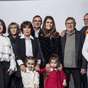 Exclusif - Karine Ferri, ses parents Helena et Claude et sa famille - Studio - Enregistrement de l'émission "La chanson secrète", présentée par N.Aliagas et diffusée le 29 décembre sur TF1 © Guillaume Gaffiot-Cyril Moreau / Bestimage 