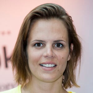 Laure Manaudou fait découvrir les secrets de la galette des rois à ses enfants
Laure Manaudou (ambassadrice de Reebok) participe à l'évènement "Unexpected Fitness" au centre commercial "So Ouest" en partenariat avec Reebok à Levallois-Perret.