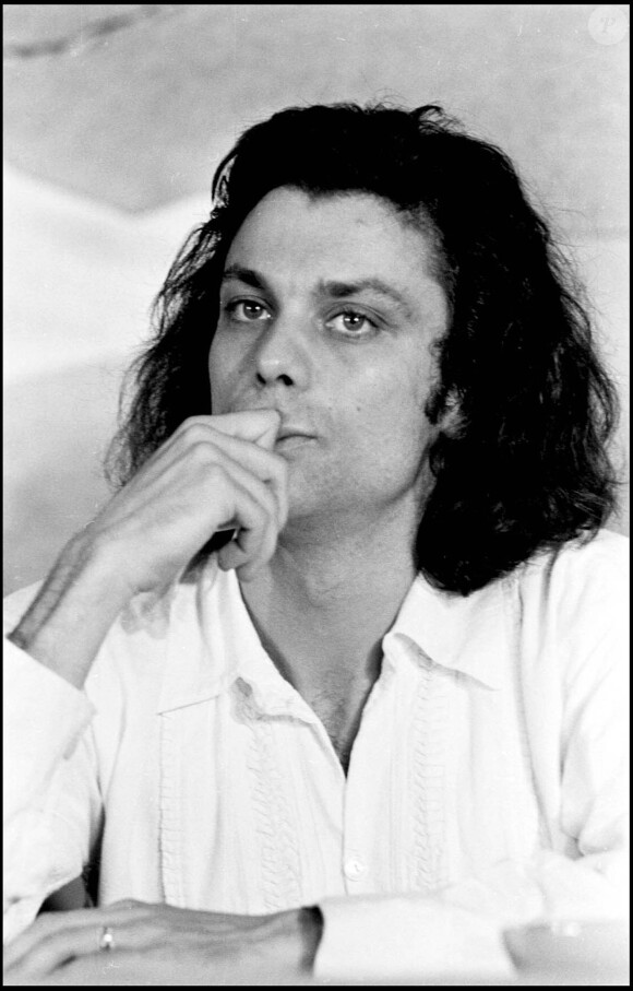 Archives - Philippe Caubère en conférence de presse pour "Molière" en 1978.