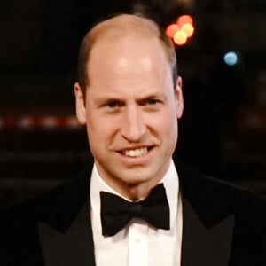 "C'était un personnage unique sur le terrain de rugby. L'un des vrais grands joueurs de rugby gallois", écrit le prince William
 
Le prince William, prince de Galles, et Catherine (Kate) Middleton, princesse de Galles, arrivent au photocall de la soirée Royal Variety Performance au Royal Albert Hall à Londres, Royaume Uni, le 30 novembre 2023.