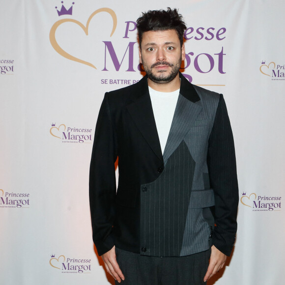 Il est actuellement "bourré de médocs".
Exclusif - Kev Adams (parrain de l'association) lors de la soirée de gala de l'association "Princesse Margot" à l'hôtel InterContinental Paris - Le Grand, à Paris, France, le 11 décembre 2023. © Christophe Clovis/Bestimage