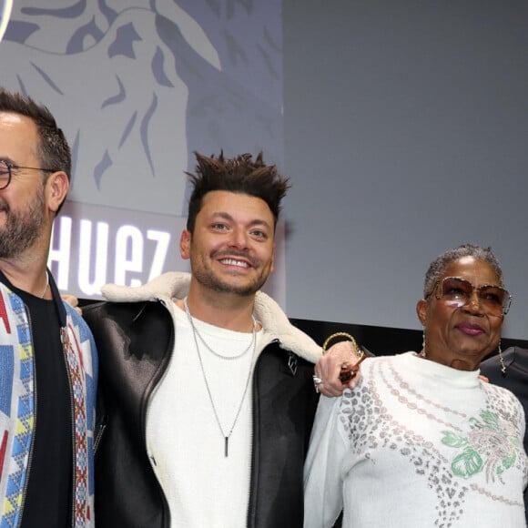 Elodie Hesme, Jarry, Kev Adams, Firmine Richard, Chantal Ladesou, Anne Marivin pour le film "Maison de Retraite 2" - Cérémonie d'ouverture du 27ème Festival International du Film de Comédie de l'Alpe d'Huez le 15 Janvier 2024. © Dominique Jacovides/Bestimage 