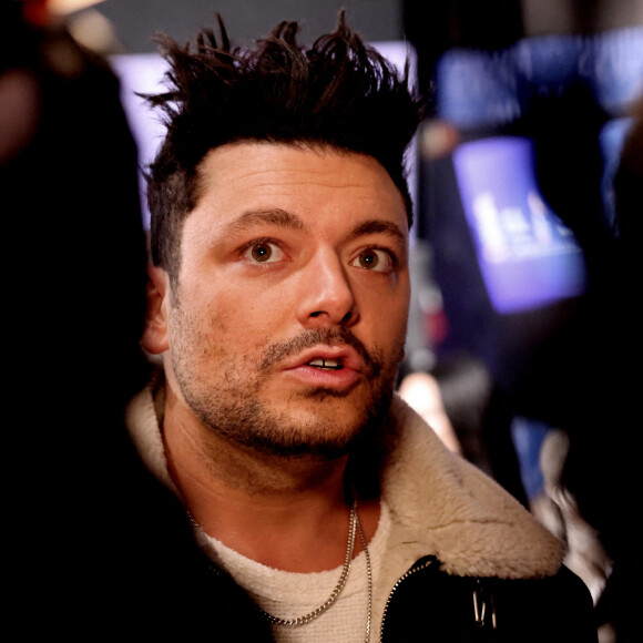 Kev Adams - Arrivées à la cérémonie d'ouverture du 27ème Festival International du Film de Comédie de l'Alpe d'Huez le 15 janvier 2024. © Dominique Jacovides/Bestimage 