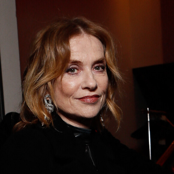 Exclusif - Isabelle Huppert - Dîner des révélations des César 2024 à L'Élysée Montmartre à Paris, le 15 janvier 2024. © Christophe Clovis / Bestimage
