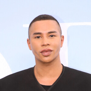 Olivier Rousteing au photocall du défilé de mode Homme printemps-été 2023 Dior à l'école du Val de Grâce à Paris, France, le 24 juin 2022. © Bertrand Rindoff/Bestimage
