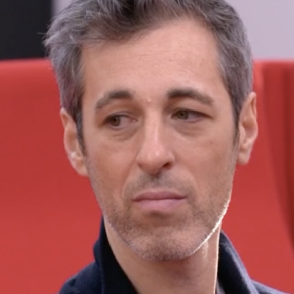 Dans la quotidienne de la "Star Academy", l'audition d'Héléna a été dévoilée. 
Michaël Goldman pendant l'audition d'Héléna dans la "Star Academy", TF1