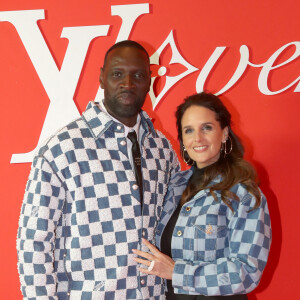 Le couple a fait sensation lors de ses dernières sorties publiques comme au défilé de mode Louis Vuitton Homme le 16 janvier dernier. 
Omar Sy et sa femme Hélène Sy - Photocall du Défilé de mode Louis Vuitton Homme, Collection Automne-Hiver 2024/2025 dans le cadre de la Fashion Week de Paris, France. © Bertrand Rindoff / Bestimage