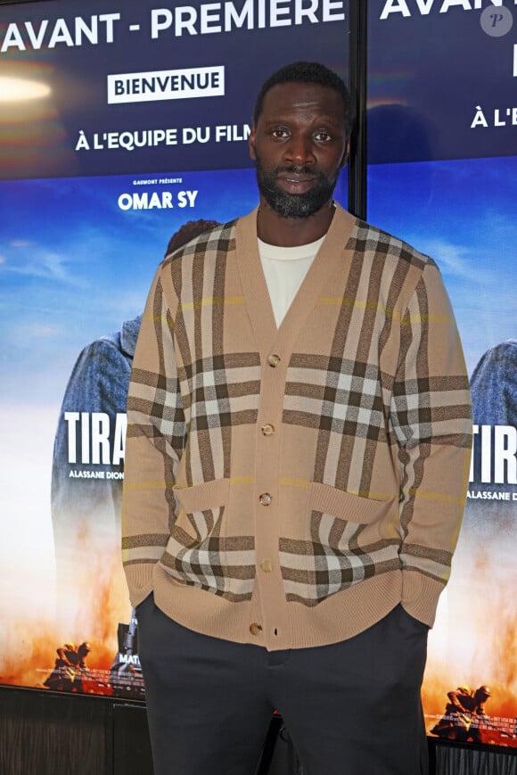 Omar Sy à l'avant-première du film "Tirailleurs" au cinéma CGR Bordeaux Le Français, à Bordeaux, France, le 7 décembre 2022. © Jean-Marc Lhomer/Bestimage