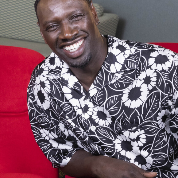 Exclusif - Interview de Omar Sy par A.Trapenard pour Brut lors du 75ème Festival International du Film de Cannes, France, le 19 mai 2022. © Jack Tribeca/Bestimage