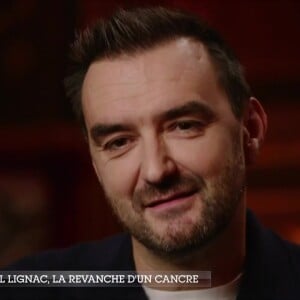 Cyril Lignac a évoqué ses débuts difficiles dans le monde de la cuisine face à Audrey Crespo-Mara durant l'émission Sept à huit sur TF1.