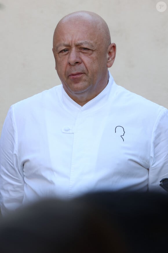 Le Chef Thierry Marx le 9 juillet 2023, au Restaurant Lalique - Château Lafaurie Peyraguey à Bommes en Gironde pour la Soirée Caritative de l'association "Les amis du Chef Jérôme" du chef étoilé Jérôme Schilling. 