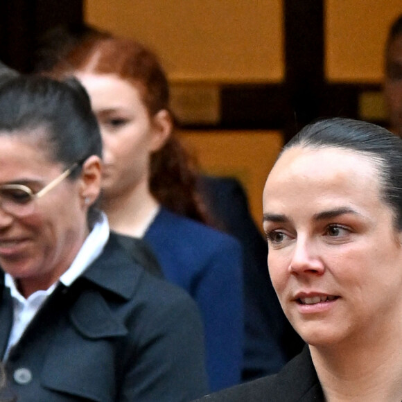 Pauline Ducruet - Sortie de la famille princière de la messe en mémoire du prince Rainier III en la cathédrale de Monaco le 5 avril 2023. © Bruno Bebert / Bestimage 