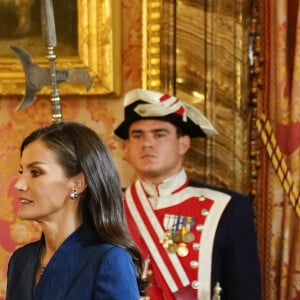 Le roi Felipe VI et la reine Letizia d’Espagne organisent la réception annuelle du corps diplomatique accrédité en Espagne au palais royal à Madrid, le 31 janvier 2024.  King Felipe VI and Queen Letizia host the annual Foreign Ambassadors reception at the Royals Palace. Madrid - January 31, 2024 