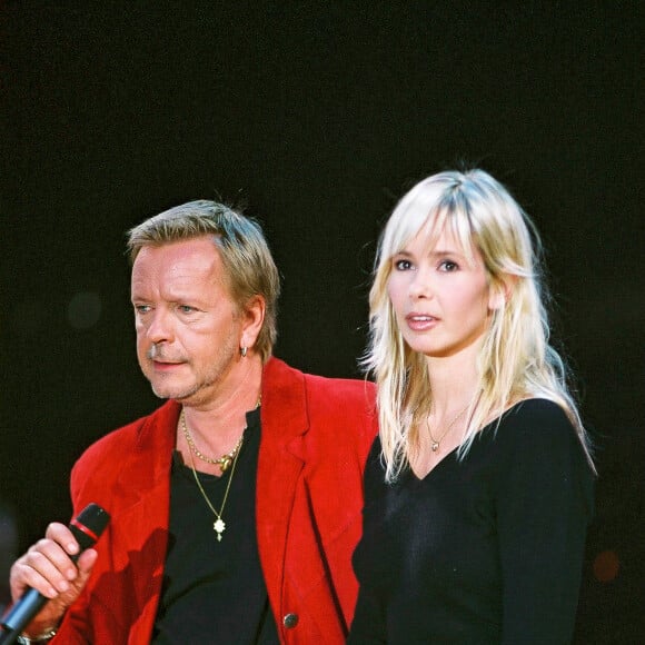 Archives - Le chanteur Renaud et sa femme Romane Serda en concert pour les 20 ans du Zenith de Paris en 2005. © Patrick Carpentier / Bestimage