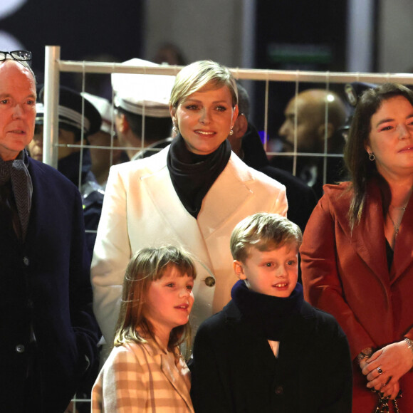 Le prince Albert II de Monaco, la princesse Charlene, le prince héréditaire Jacques et la princesse Gabriella - Célébrations de la Sainte Dévote, Sainte Patronne de Monaco - Quai Albert Ier : embrasement de la Barque par la Famille Princière le 26 janvier 2024. © Claudia Albuquerque / Bestimage