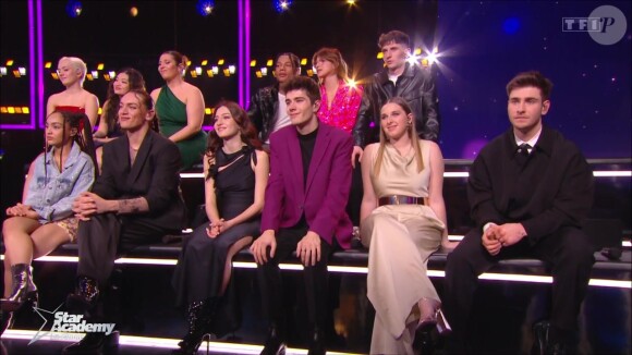 "Nous regrettons et condamnons fermement qu'un journal de propagande, en totale opposition avec les valeurs de la Star Academy, soit apparu dans un tableau hier soir lors de la finale"
Finale de la Star Academy, 3 février 2024, TF1