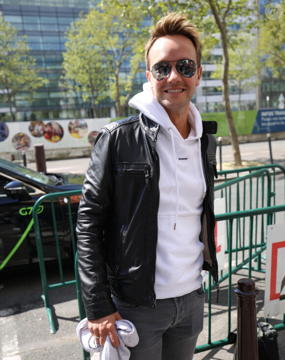 Cyril Féraud - Les participants de l'émission "Les Grosses Têtes" à la sortie des studios RTL à Paris. Le 27 avril 2023 © Jonathan Rebboah / Panoramic / Bestimage