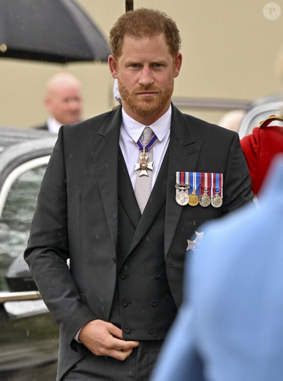 Le prince Harry critiqué pour sa venue
 
Le prince Harry, duc de Sussex - Les invités arrivent à la cérémonie de couronnement du roi d'Angleterre à l'abbaye de Westminster de Londres, Royaume Uni.