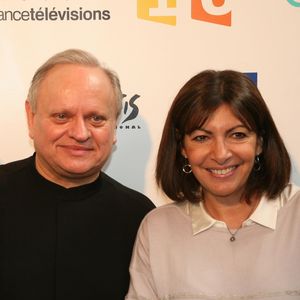 Une "escroquerie au cynisme rare" a eu lieu comme l'écrivent nos confrères. 
Babette de Rozières, Anne Hidalgo, Joël Robuchon - 1er salon de la gastronomie des Outre-Mer à paris le 7 février 2015 