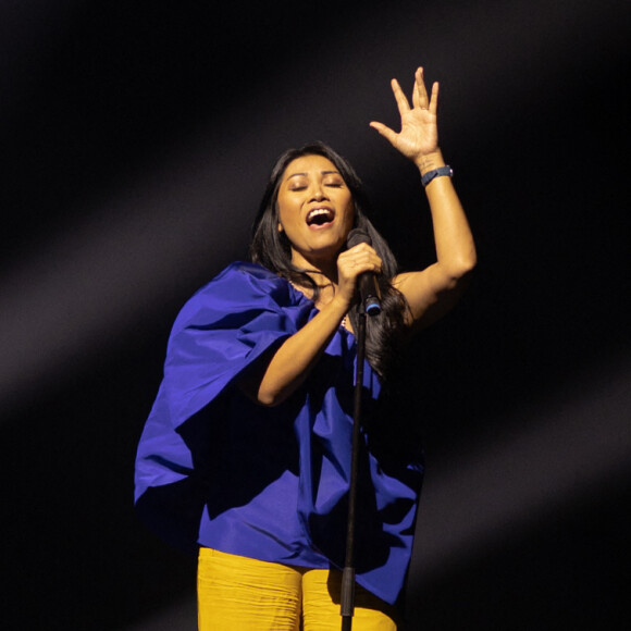 Exclusif - Anggun - Concert solidaire au profit des enfants de la guerre "Ensemble" à l'Olympia à Paris le 4 juillet 2022. © Anthony Mkrtchian via Bestimage