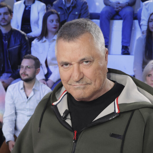 Exclusif - Jean-Marie Bigard - - Plateau de l'émission Touche pas à mon poste (TPMP) diffusée en direct sur C8 le 14 février 2023 (Saint Valentin) © Jack Tribeca / Bestimage