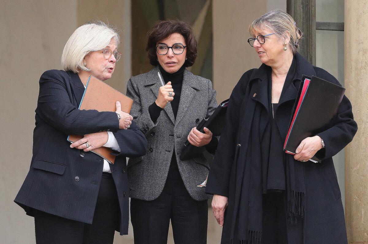 Photo Catherine Vautrin et Rachida Dati à la sortie du conseil des