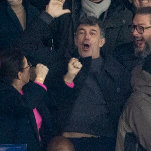 Stéphane Plaza - Célébrités dans les tribunes du match aller des huitièmes de finale de la Ligue des champions entre le PSG et la Real Sociedad (2-0) au Parc des Princes à Paris le 14 février 2024. © Cyril Moreau/Bestimage