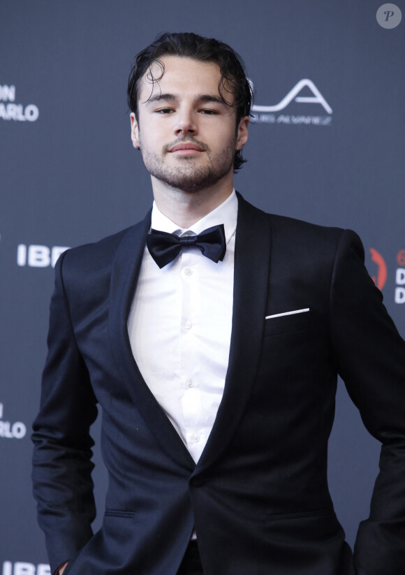 Anthony Colette sur le tapis rouge du photocall de la cérémonie d'ouverture du 62ème Festival de Télévision de Monte-Carlo, à Monaco, le 16 juin 2023. © Denis Guignebourg/BestImage 