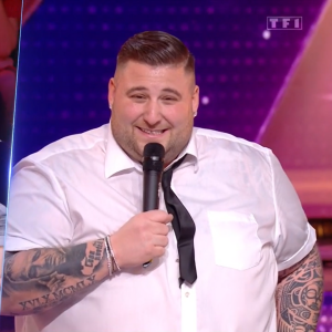 Jean-Marc Généreux lui a ainsi donné la belle note de 7, comme les autres membres du jury !
Un membre du jury ému par Nico Capone dans DALS, TF1.