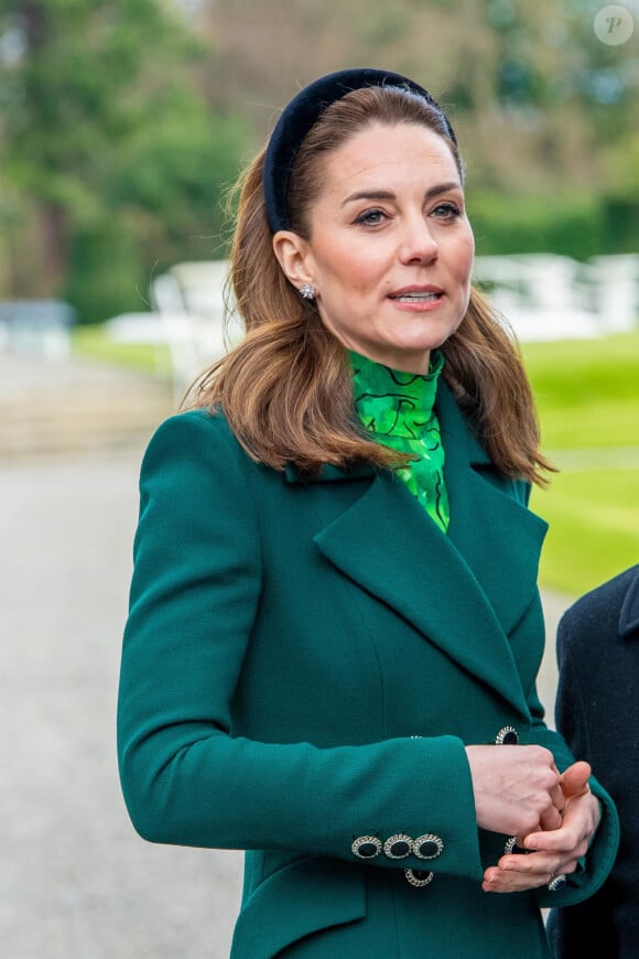 La convalescence de Kate doit durer plusieurs mois
Le président irlandais et sa femme reçoivent le duc de Cambridge, et Catherine (Kate) Middleton, duchesse de Cambridge, à la résidence présidentielle officielle Aras an Uachtarain à Dublin, Irlande, le 3 mars 2020, pour une visite officielle de 3 jours. 