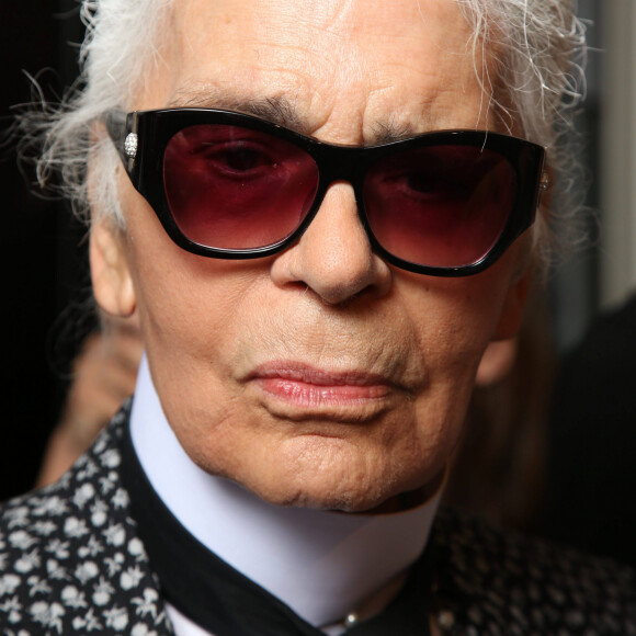 Karl Lagerfeld au backstage du défilé de mode "Fendi " Prêt à Porter collection printemps/été 2017 lors de la Fashion Week de Milan, Italie, le 22 septembre 2016. 