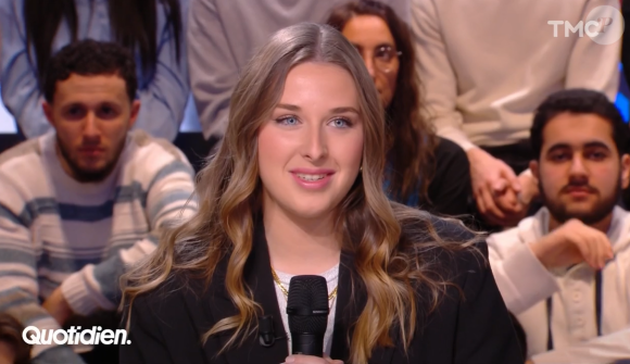 Héléna, demi-finaliste de la "Star Academy", était l'invitée de "Quotidien" sur TMC