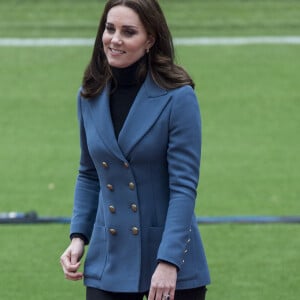 Catherine (Kate) Middleton, duchesse de Cambridge, assiste à la cérémonie de remise de diplômes des apprentis Coach Core au London Stadium. Londres, le 18 octobre 2017. 