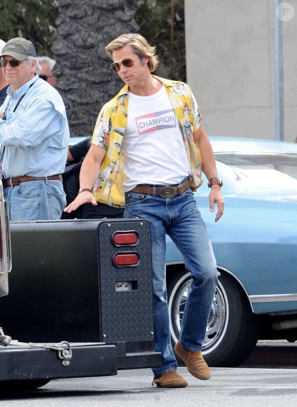 D'après les informations de la presse américaine, Brad Pitt et Ines de Ramon vont emménager ensemble

Exclusif - Brad Pitt sur le tournage de "Once Upon a Time in Hollywood" à Burbank, le 6 octobre 2018.